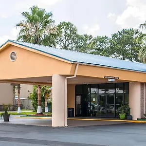 Quality - Stewart Area, Kitchenette - Pool - Guest Laundry Hotel